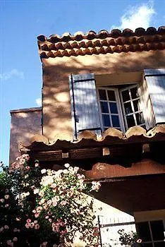 Szálloda Logis Restaurant Des Pins